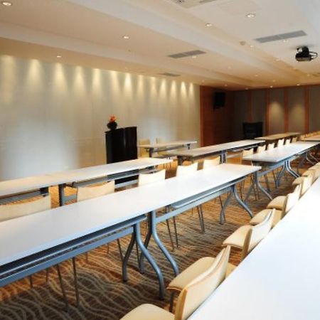 Ji Hotel Urumqi Hongshan Branch Экстерьер фото